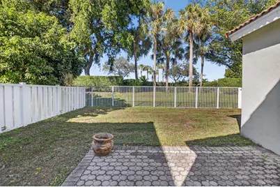 6765 Green Island Circle, Lake Worth, FL 33463 - Photo 29