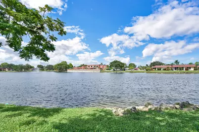 701 Laconia Circle, Unit #B, Lake Worth, FL 33467 - Photo 3