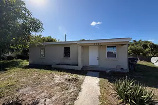 1101 14th Ct S, Lake Worth Beach, FL 33460 - Photo 1