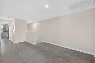 5624 SE Edgewater Cir, Stuart, FL 34997 - Photo 25