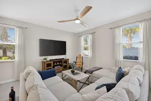 5624 SE Edgewater Cir, Stuart, FL 34997 - Photo 9