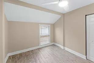 372 NE Ardsley Dr, Port Saint Lucie, FL 34983 - Photo 17