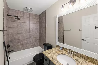 372 NE Ardsley Drive, Port Saint Lucie, FL 34983 - Photo 23