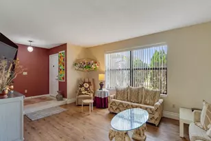 2543 SE Price Ct, Port Saint Lucie, FL 34953 - Photo 11