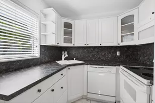 393 Flanders I, Delray Beach, FL 33484 - Photo 13