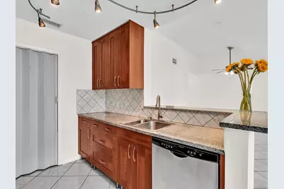 815 W Boynton Beach Boulevard, Unit #16-205, Boynton Beach, FL 33426 - Photo 17
