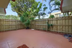 3329 Gardens Dr E Unit #A, Palm Beach Gardens, FL 33410 - Photo 15