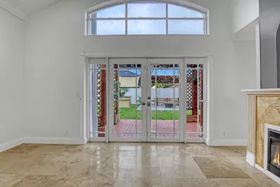 5877 Las Colinas Circle, Lake Worth, FL 33463 - Photo 9