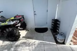 2161 NW 89th Terrace, Pembroke Pines, FL 33024 - Photo 3