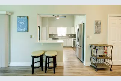 3218 S Lakeview Circle, Unit #7-206, Hutchinson Island, FL 34949 - Photo 5