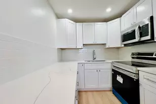 130 Chatham F, West Palm Beach, FL 33417 - Photo 3