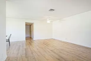 1732 W Sanderling Ln, Fort Pierce, FL 34982 - Photo 5