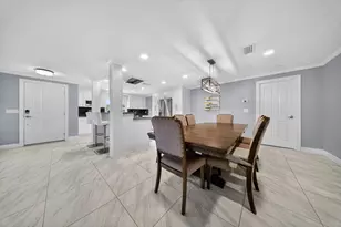 1879 SE Madison St, Stuart, FL 34997 - Photo 11