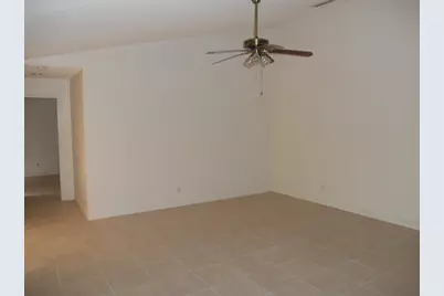 9124 Sun Terrace Circle, Unit #B, Palm Beach Gardens, FL 33403 - Photo 5