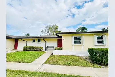 2878 Ashley Drive E, Unit #G, West Palm Beach, FL 33415 - Photo 3