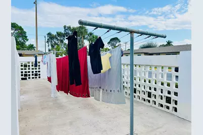 2878 Ashley Drive E, Unit #G, West Palm Beach, FL 33415 - Photo 27