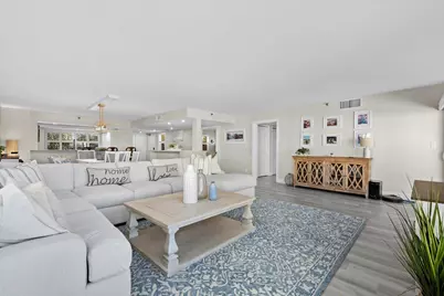 364 Golfview Road, Unit #405, North Palm Beach, FL 33408 - Photo 7