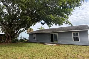 2342 SW Bayshore Blvd, Port Saint Lucie, FL 34984 - Photo 21