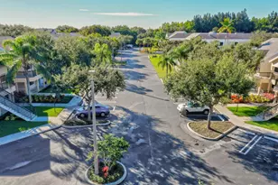 4685 N Haverhill Rd, West Palm Beach, FL 33417 - Photo 25