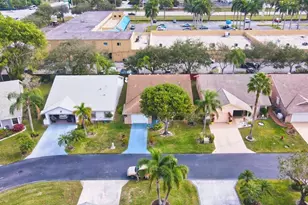 3962 Dafilee Cir, West Palm Beach, FL 33417 - Photo 39