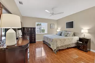 8633 Chevy Chase Dr, Boca Raton, FL 33433 - Photo 17