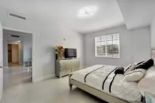 250 NE 3rd Ave, Delray Beach, FL 33444 - Photo 17