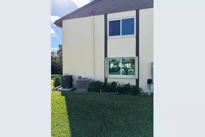 5930 Whispering Pine Way, Unit #B-1, Greenacres, FL 33463 - Photo 3