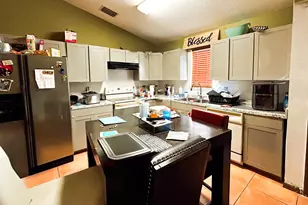 1221 18th Ave SW, Vero Beach, FL 32962 - Photo 11