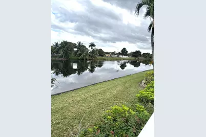 106 Pepper Tree Crescent, Royal Palm Beach, FL 33411 - Photo 43