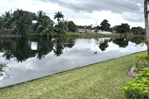 106 Pepper Tree Cres, Royal Palm Beach, FL 33411 - Photo 43