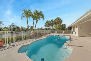 106 Pepper Tree Cres, Royal Palm Beach, FL 33411 - Photo 5