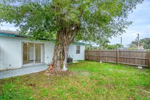 4915 Gulfstream Rd, Lake Worth, FL 33460 - Photo 19