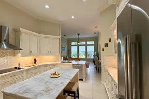 808 SW Classico Ct, Port Saint Lucie, FL 34986 - Photo 13