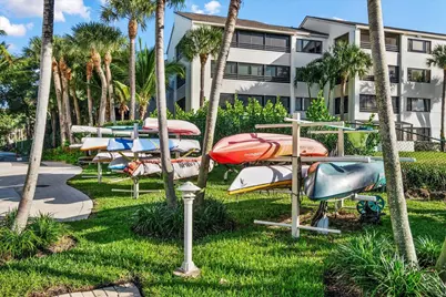 144 Bay Colony Drive N, Unit #Penthouse, Juno Beach, FL 33408 - Photo 37