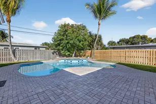 467 NE 31st St, Boca Raton, FL 33431 - Photo 29