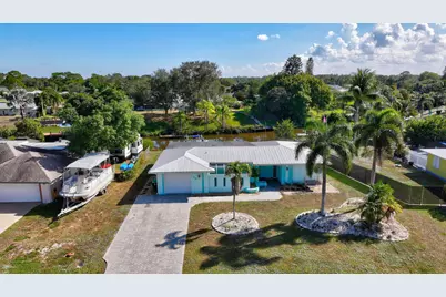 683 SE Harborview Drive, Port Saint Lucie, FL 34953 - Photo 21