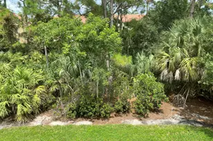 5071 SE Mariner Garden Cir, Stuart, FL 34997 - Photo 13