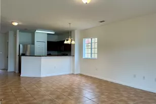 5155 SE Mariner Garden Cir, Stuart, FL 34997 - Photo 3