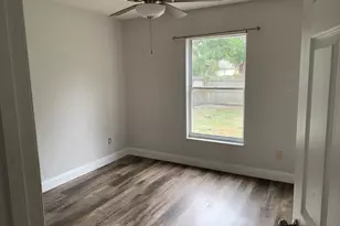 998 SW N Globe Ave, Port Saint Lucie, FL 34953 - Photo 17