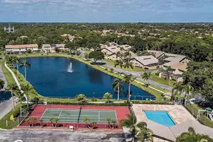 211 Maplecrest Cir, Jupiter, FL 33458 - Photo 19