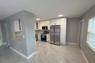 810 Lake Shore Dr, Lake Park, FL 33403 - Photo 5