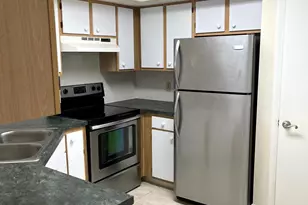 815 W Boynton Beach Blvd Unit, Boynton Beach, FL 33426 - Photo 3