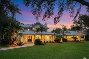 2521 SW Racquet Club Dr, Palm City, FL 34990 - Photo 1