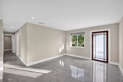 831 NE 58th Street, Oakland Park, FL 33334 - Photo 9