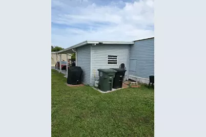 277 Kingfisher Ave Avenue, Unit #277, Fort Pierce, FL 34982 - Photo 9