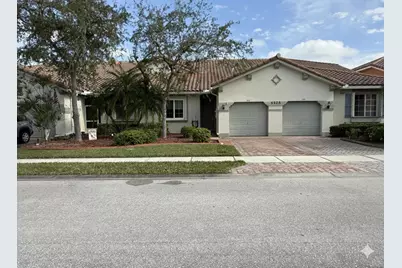 6525 Oxford Circle #103, Vero Beach, FL 32966 - Photo 1