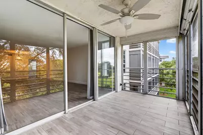 545 Oaks Lane, Unit #409, Pompano Beach, FL 33069 - Photo 23