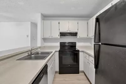 9424 NW 49th Place, Unit #13C, Sunrise, FL 33351 - Photo 5