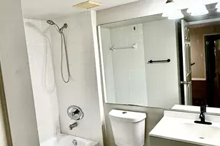 2600 S University Dr, Davie, FL 33328 - Photo 5