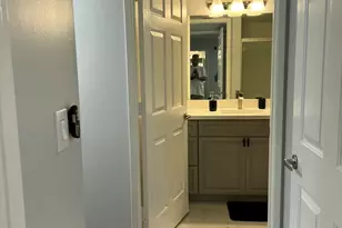 2640 S University Dr, Davie, FL 33328 - Photo 11